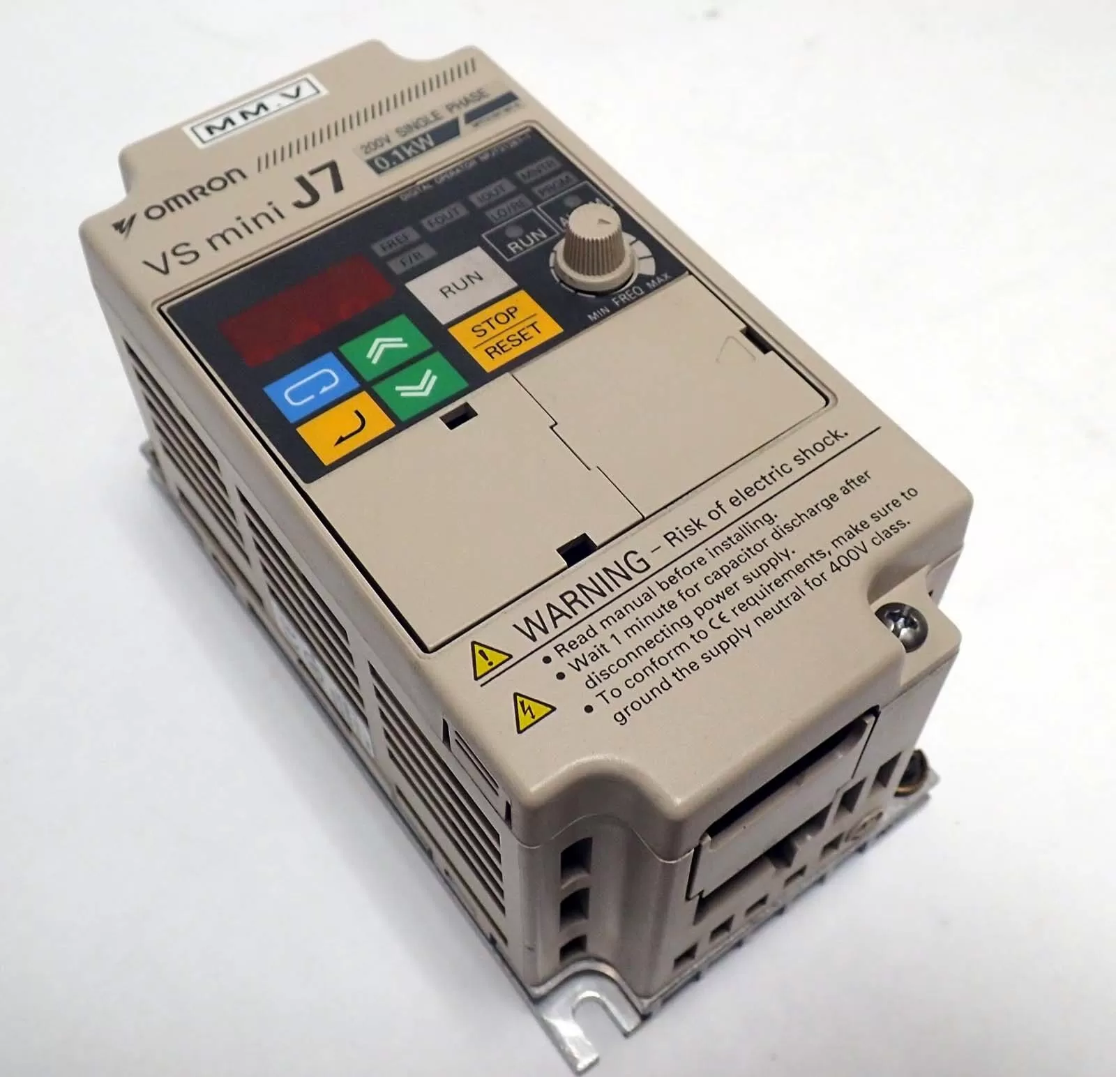 Omron mx2 3phase 5 kw. 25kwt. Программирование контроллеров омрон. Преобразователь частоты omron vs mini j7. Omron vs mini j7.