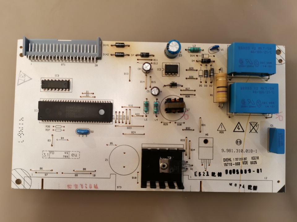 Bm52 diehl controls 774306 схема